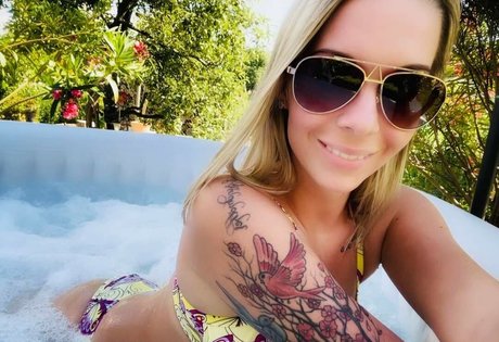 christmas nude onlyfans pretty img