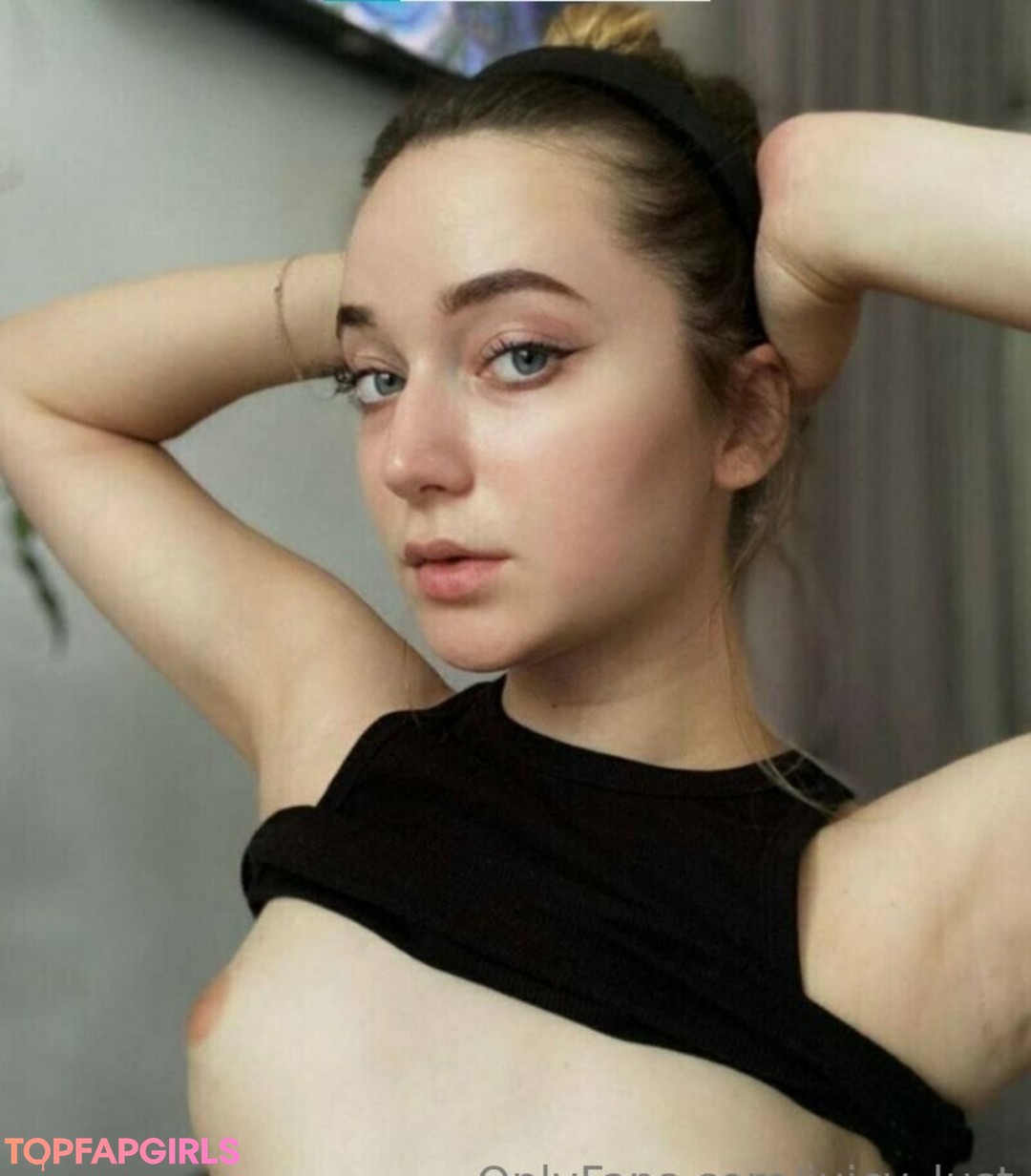 bikini teen onlyfans sexy nude pic