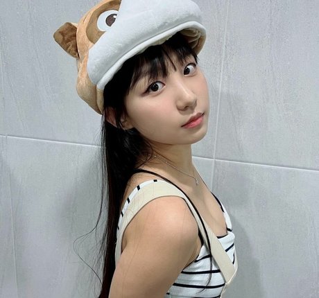 teen feet onlyfans free nude photo