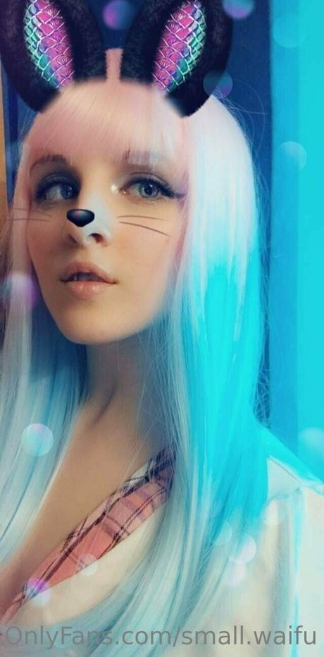 small waifu sexy model gallery