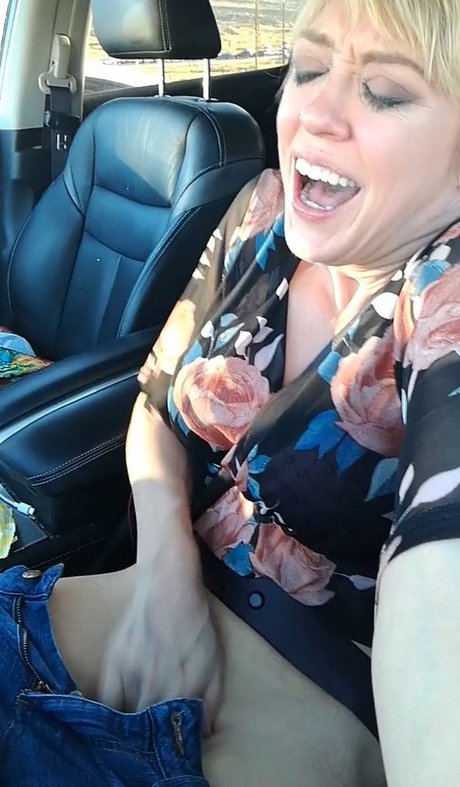 Dee Williams best model photo