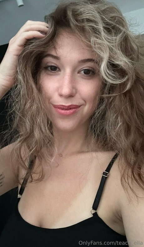 teach ella free actress pics