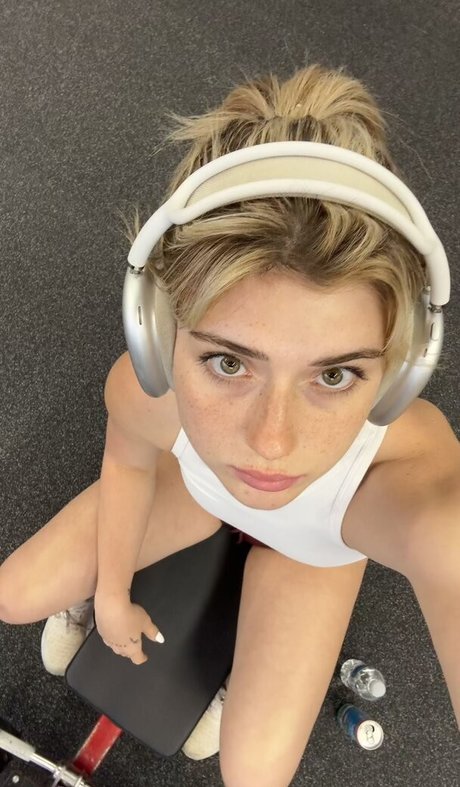 latina teen pussy onlyfans hot sexy picture