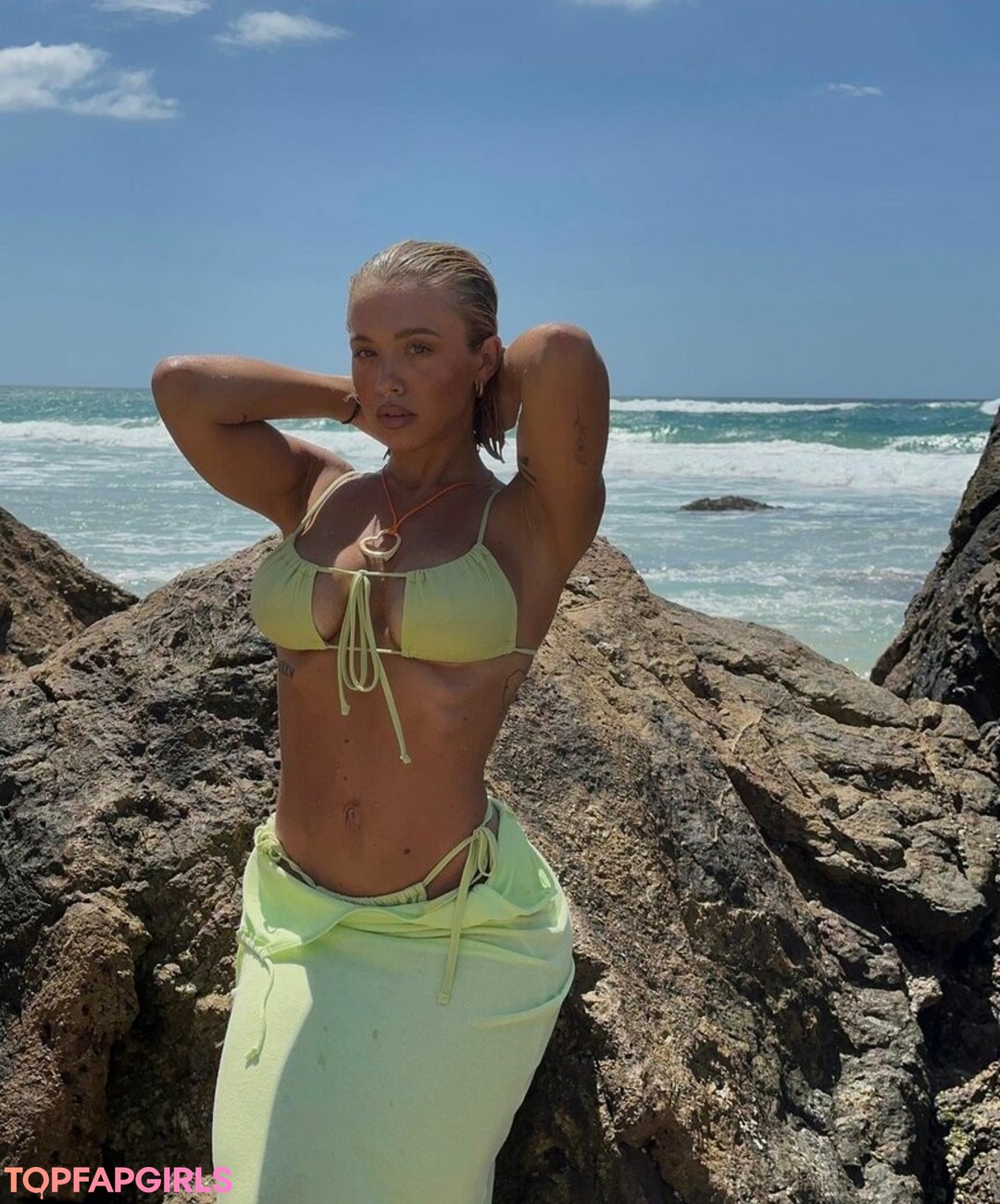 Tammy Hembrow model erotic img