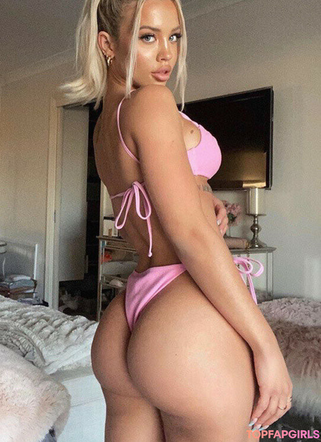 Tammy Hembrow hd pornstar gallery