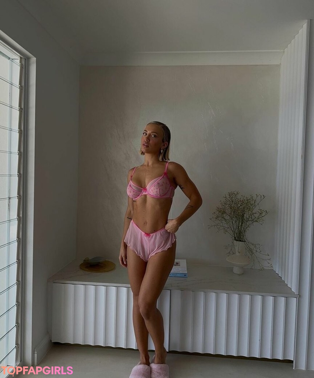 Tammy Hembrow sex star pictures