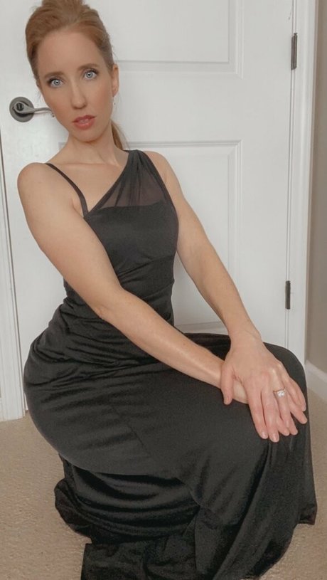 Jennysroom model xxx pic