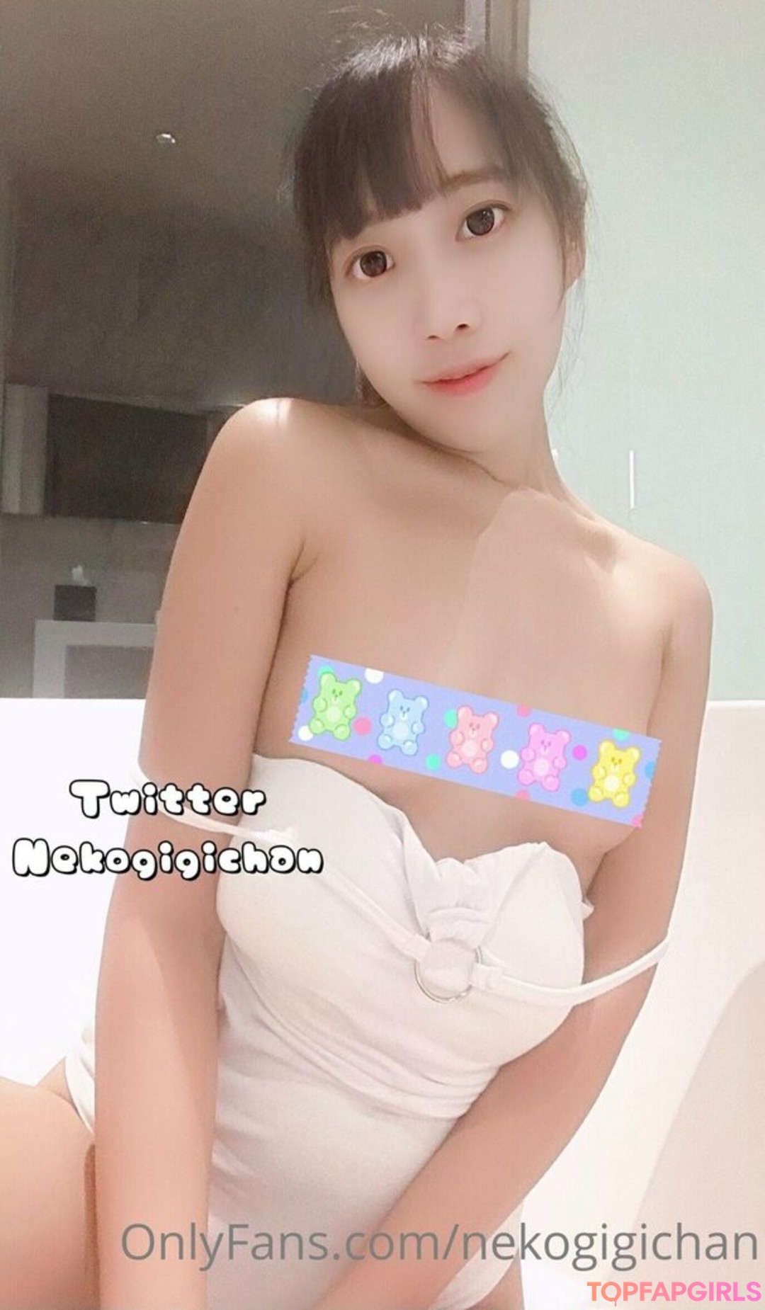 nekogigichan nudes model images