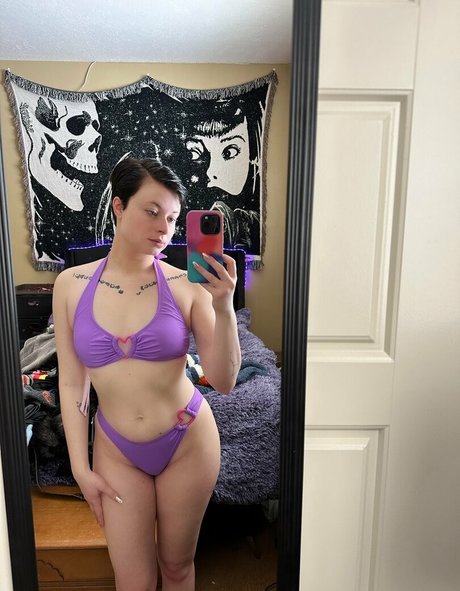 Harliantihero hd actress images