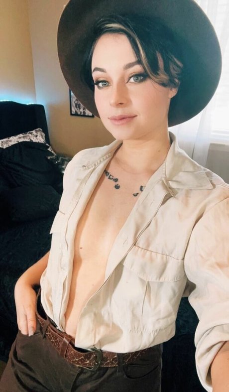 Harliantihero nice model photos