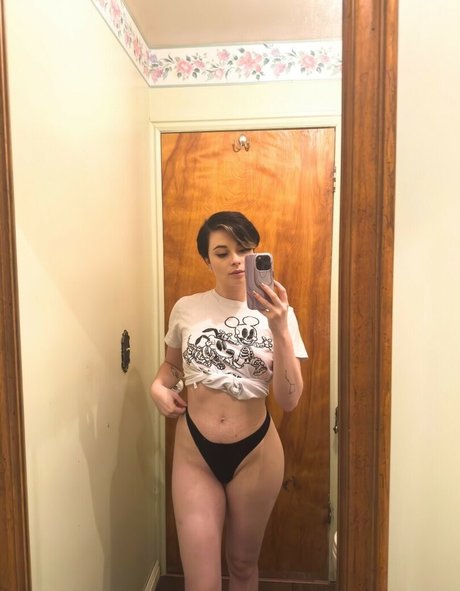 Harliantihero xxx star photos