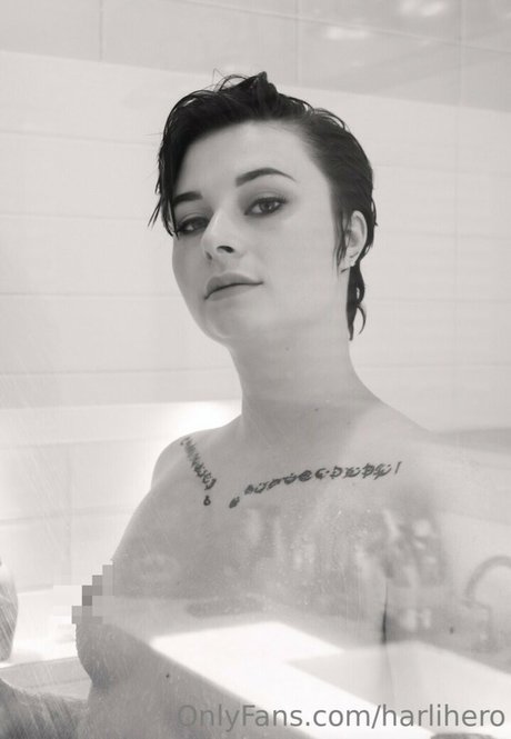 Harliantihero hd model picture