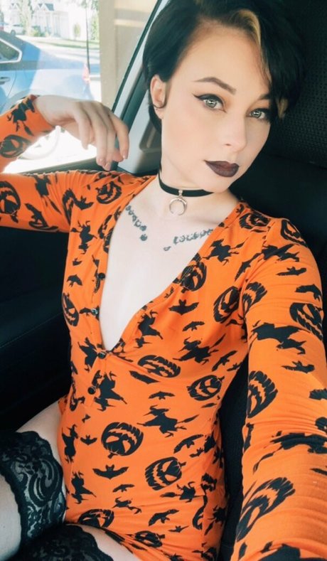 Harliantihero model exclusive img