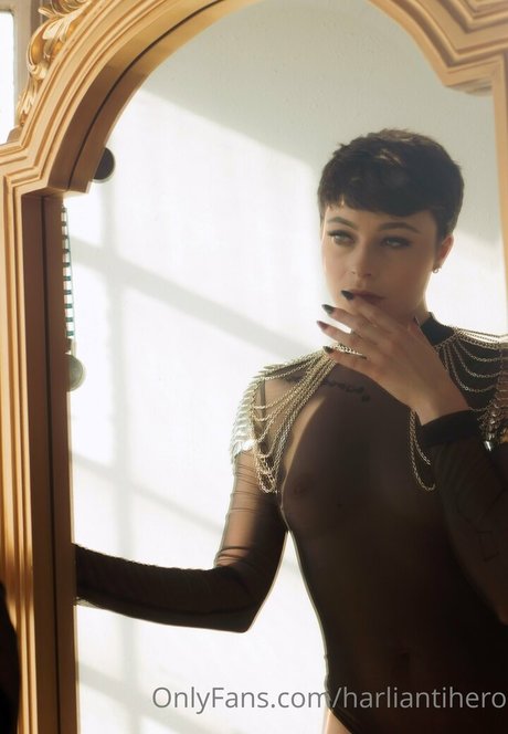 Harliantihero sexy pornstar images