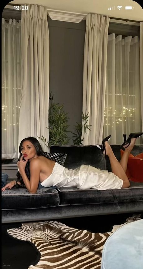 girlfriend experience onlyfans free sexy image