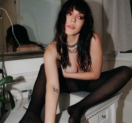 slim onlyfans hot porn pictures