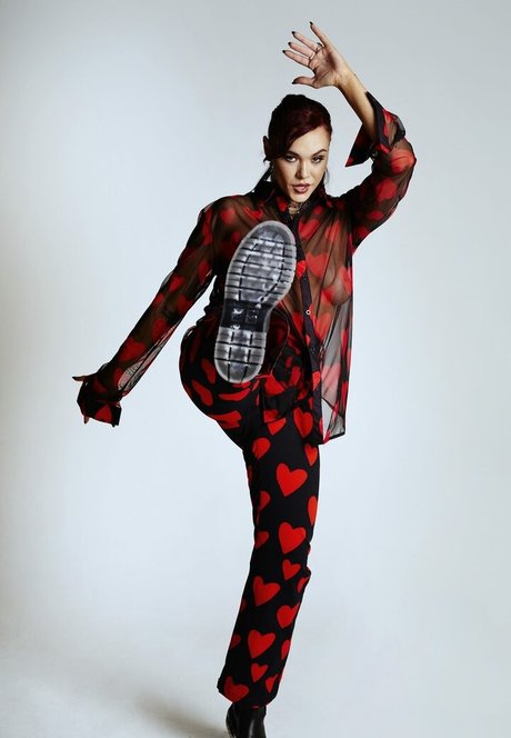 Taylor Upsahl naked star archive