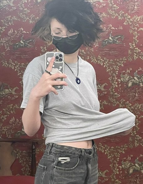 Indigoo exclusive actress galleries