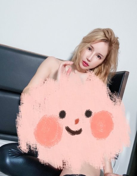 yui xin tw erotic pornstar archive