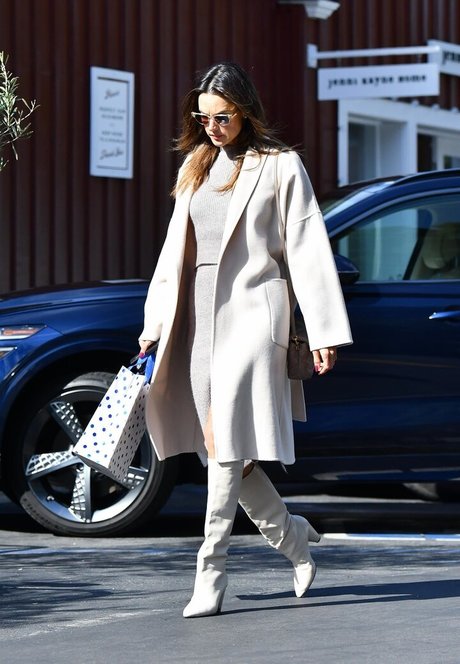 naked yoga onlyfans art naked photos