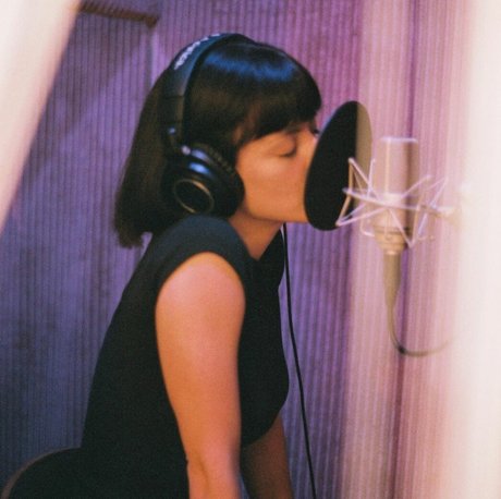 Maria Zardoya star art picture