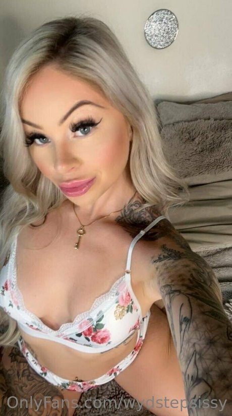 wydstepsissy xxx star gallery