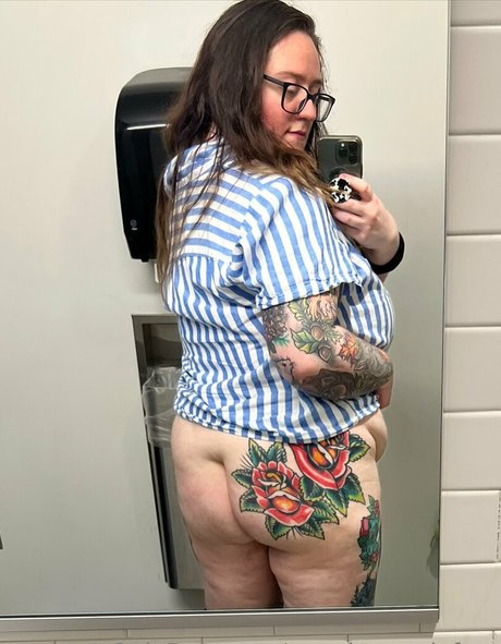 naughtynyxiefree free star image