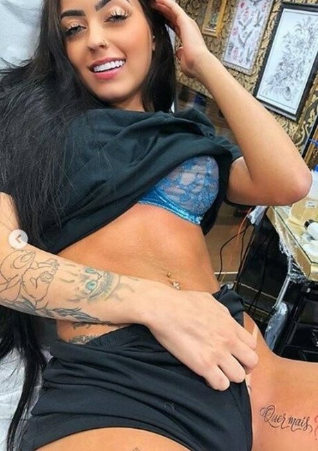 Nicusiafitxo nudes model photo