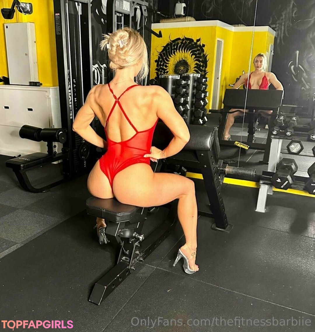 thefitnessbarbiie star pretty picture