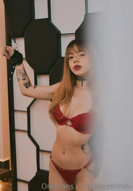 brezelinski model naked gallery