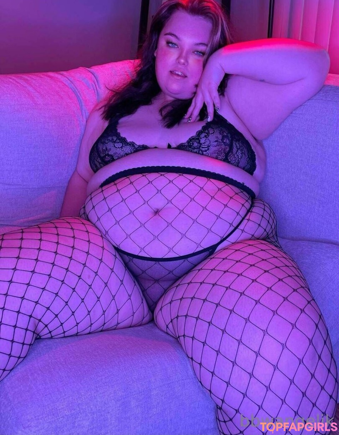 milf pregnant onlyfans pornographic photo