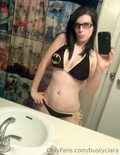 naked milf onlyfans hot pic