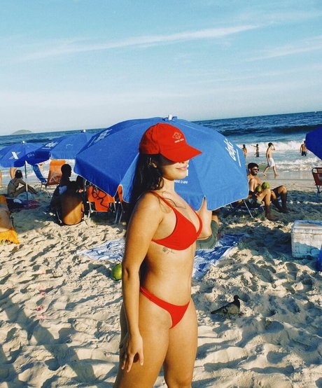 Bruna Balbino naked star picture