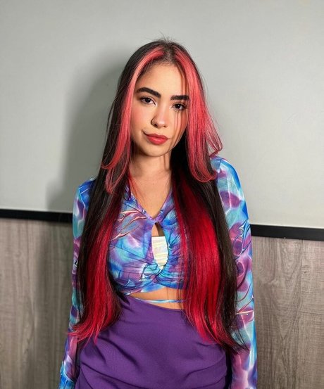 Bruna Balbino star free images