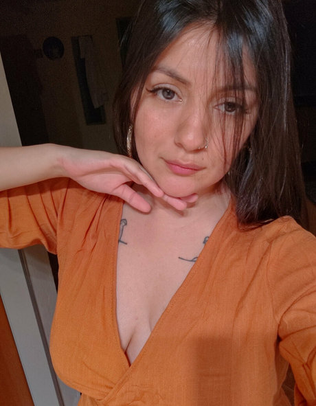 vickirivas99 pornstar sexy photo