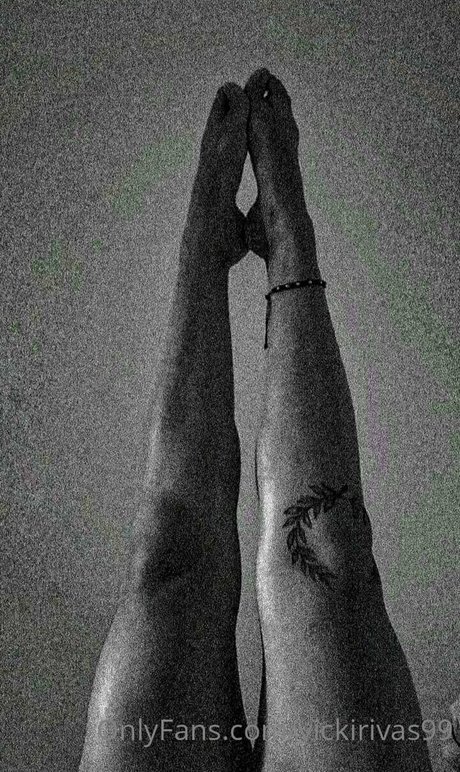 vickirivas99 exclusive star photos