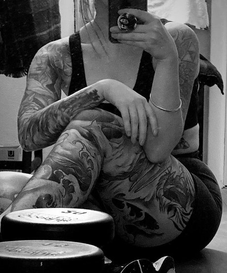 Megan Everett pornstar photos