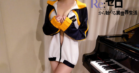 Pan Piano beautiful pornstar picture