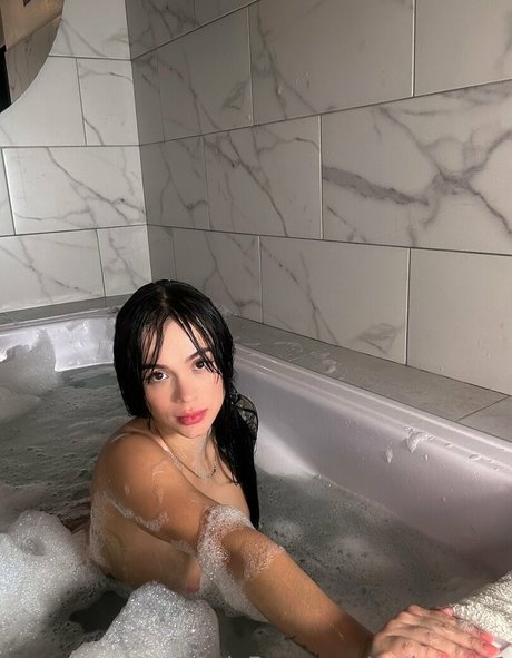 andreaal11 naked actress img