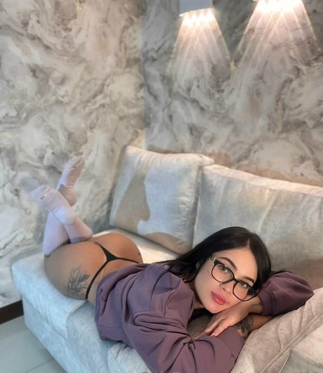 andreaal11 pretty actress pics