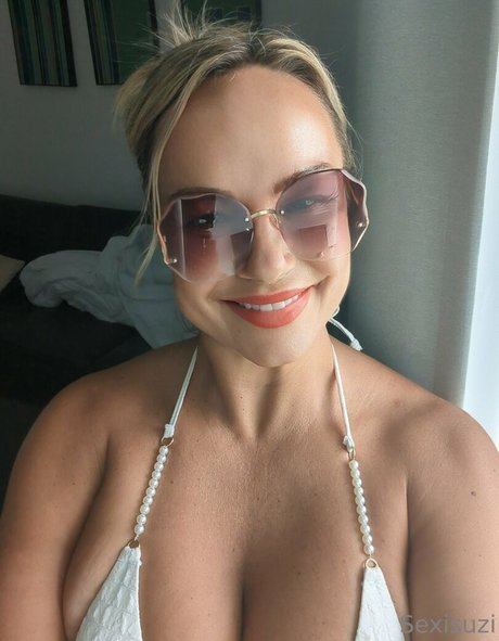 tall milf onlyfans exclusive pic