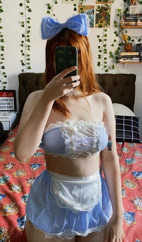 skinny babe onlyfans naked gallery