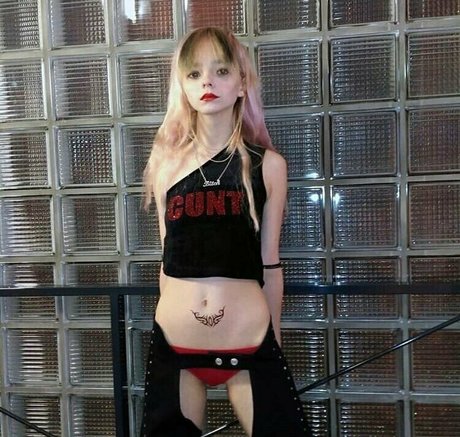 italian milf onlyfans free naked pic