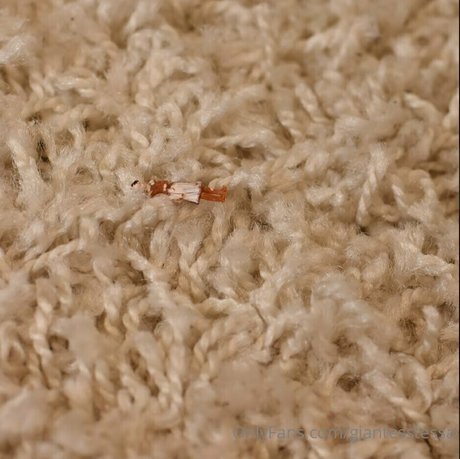 giantesstessa nice model pictures