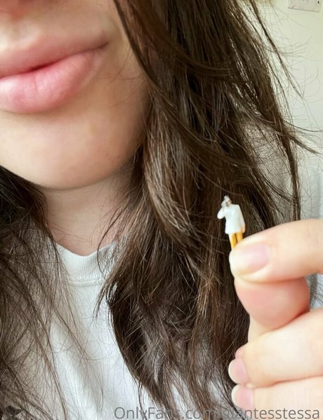 giantesstessa pretty star pictures