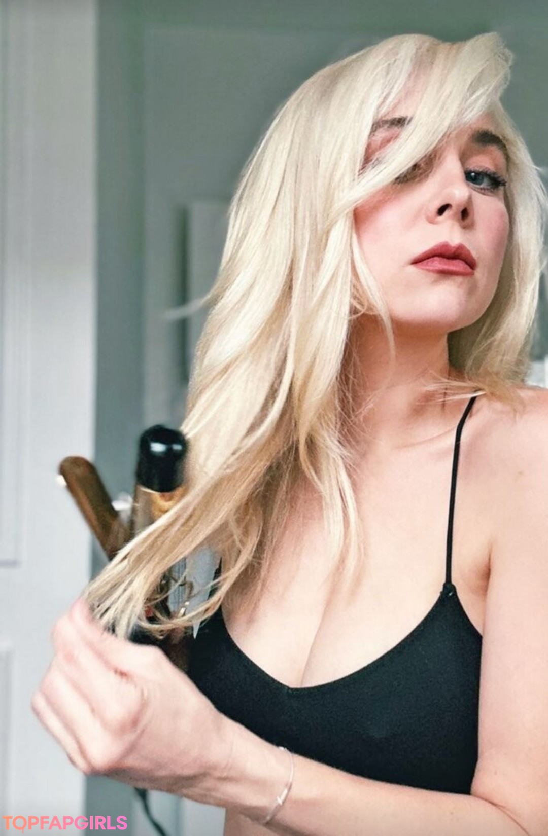 Alessandra Torresani pretty star galleries