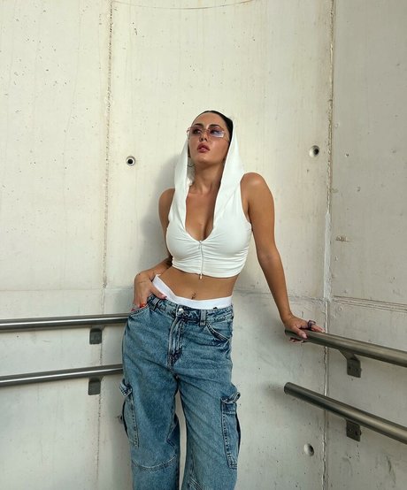 thigh high socks onlyfans adult pic