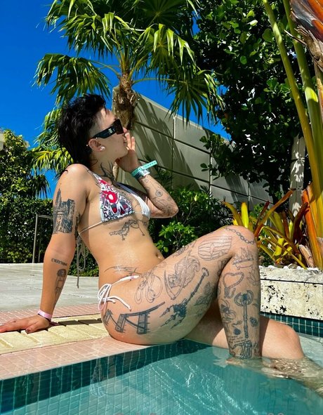 more00grey profile image