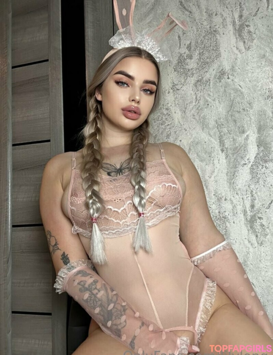 white shemale onlyfans xxx pictures