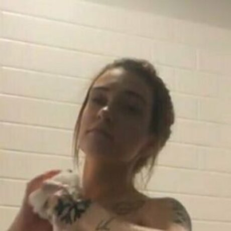 flowermellon profile image